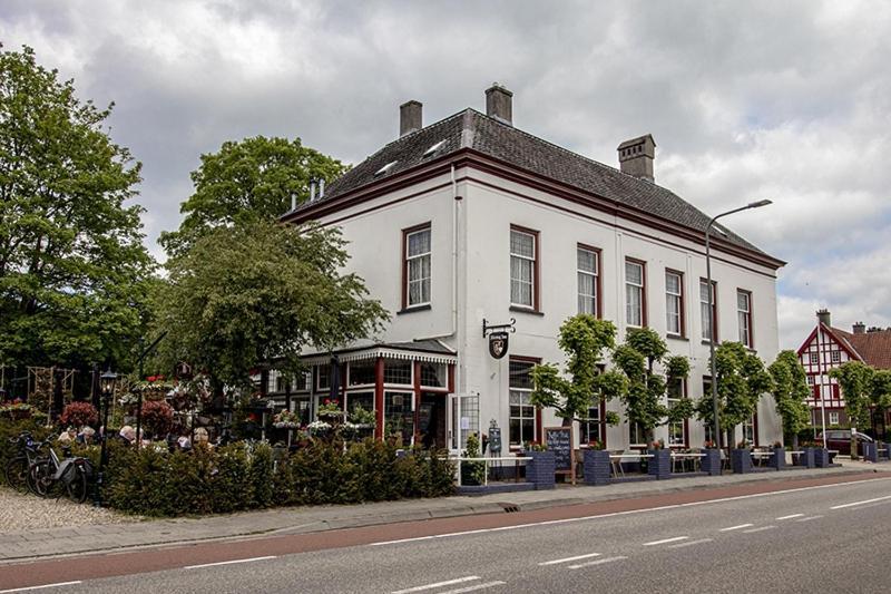 Hotellerie Het Wapen Van Athlone 德斯泰赫 外观 照片