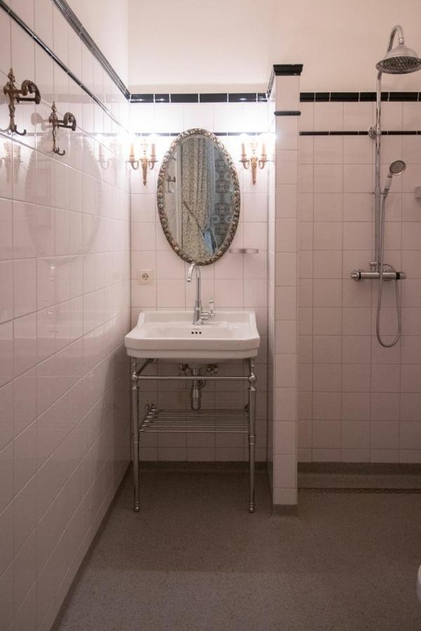 Hotellerie Het Wapen Van Athlone 德斯泰赫 外观 照片